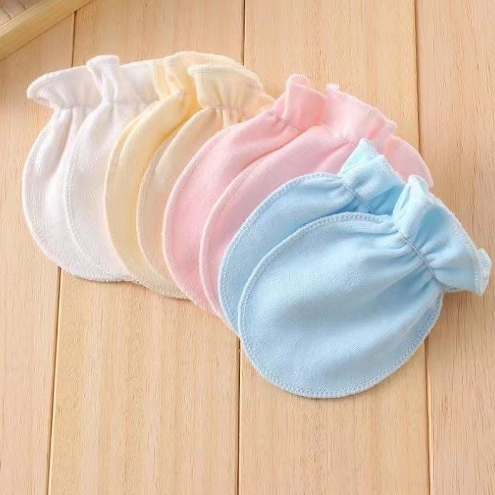 4 piece Mittens Set