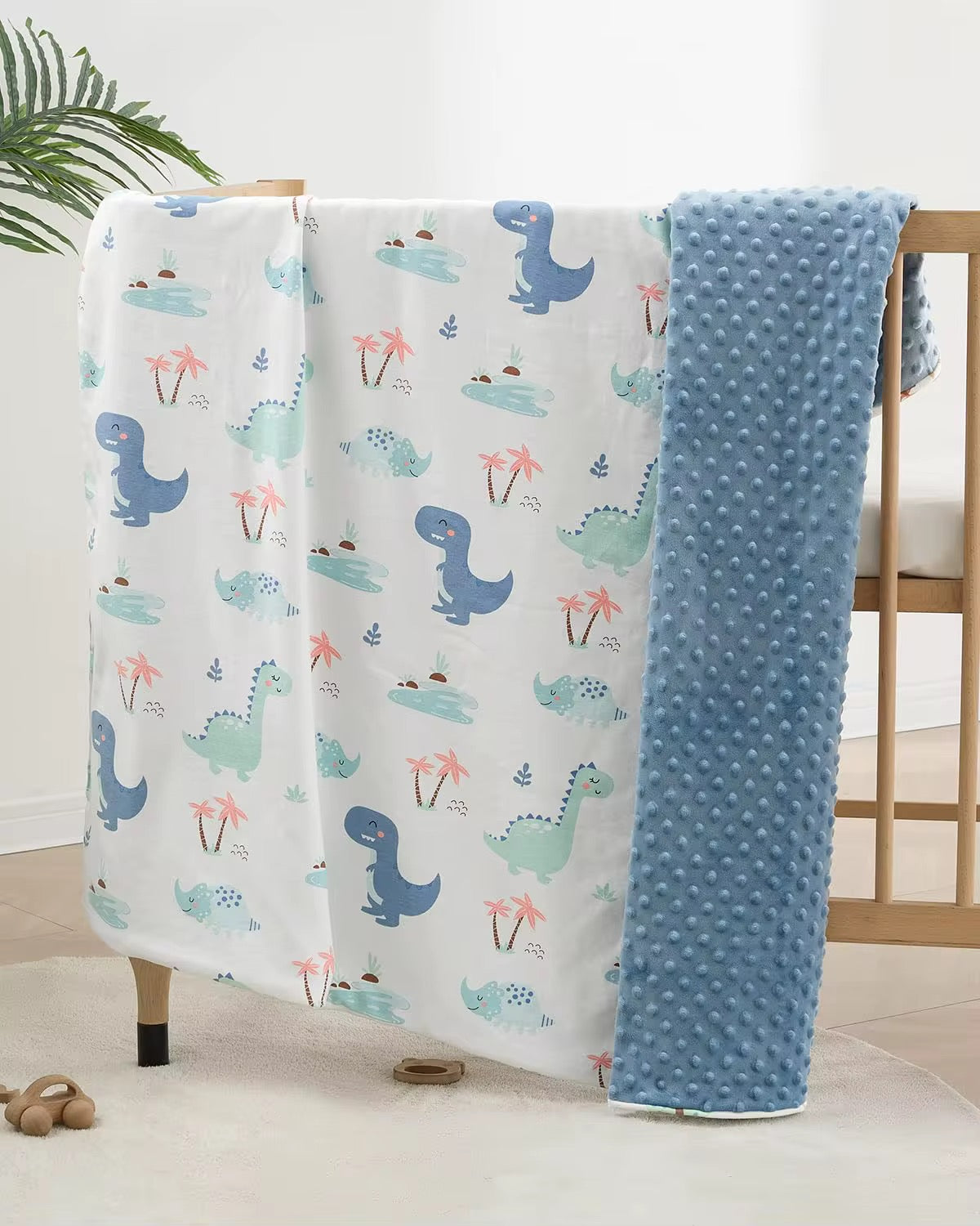 USBETTAS Super Soft Dotted Fleece Blanket