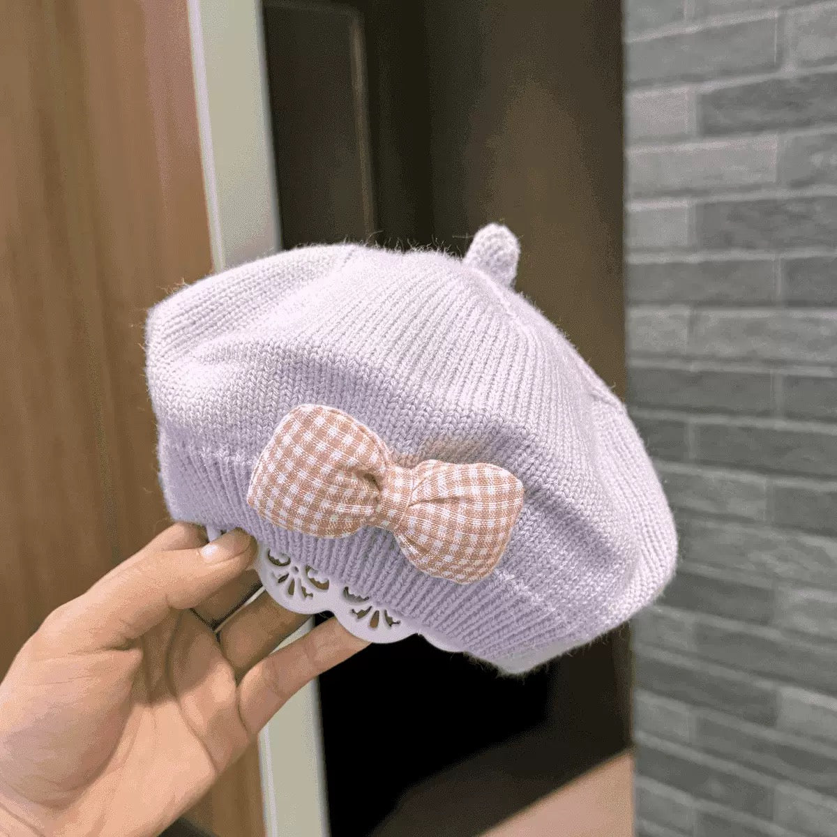 Woolen Berret with Bow