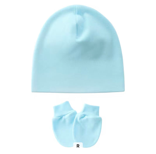 Newborn Beanie Set