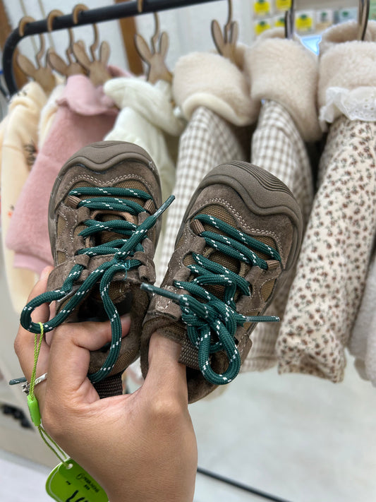 Brown trainers